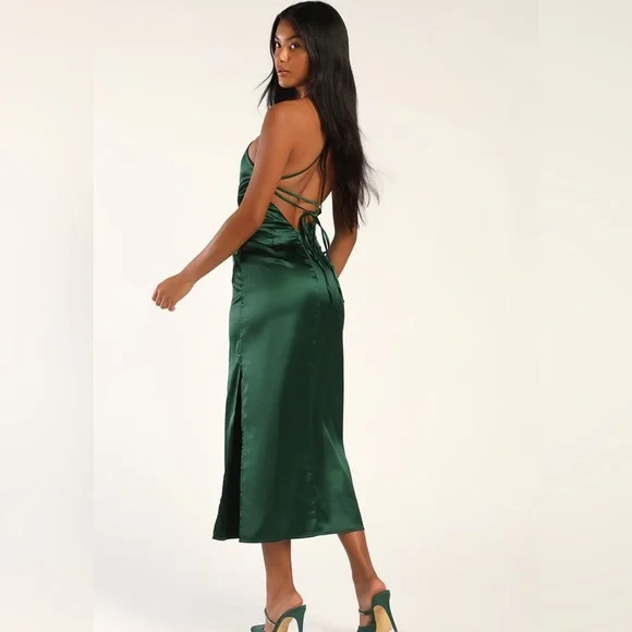 LULU’S ONE SHOULDER LACE UP MIDI DRESS  NWT - Picture 5 of 10